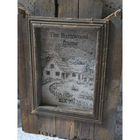 2x Barnyard Reclaimed Rustic Wood Photo Frame Primitive Set 7"x6" Farmhouse Pic - Picture 2 of 16